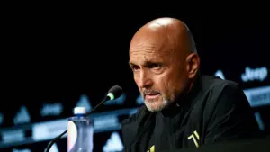 "Lui sa quello che penso": cosa c'è dietro alle parole di Spalletti su Vlahovic - La Gazzetta dello Sport