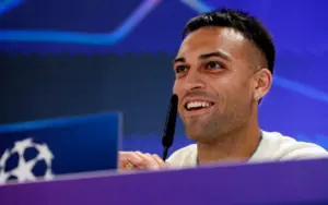 Verso Real-Inter. Chivu: "Avrei voluto un giorno di riposo in più. Mou...". Lautaro: "Champions obiettivo, non ossessione" - La Gazzetta dello Sport